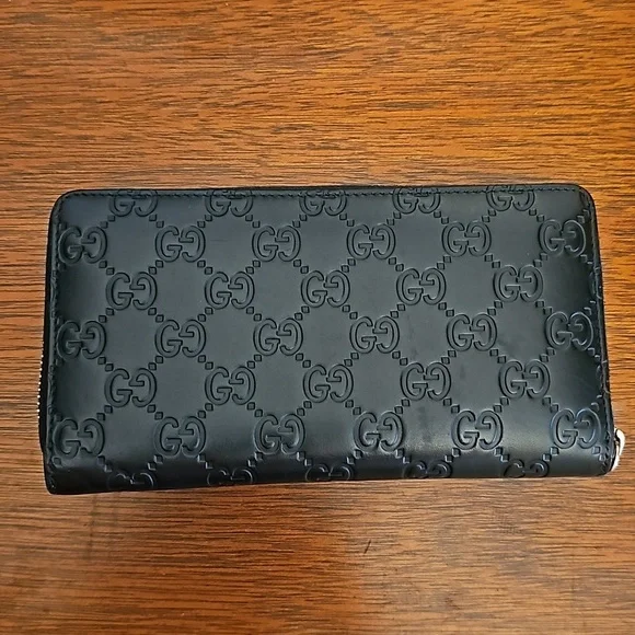 Authentic Gucci Logo Black Continental Wallet - Picture 2 of 11